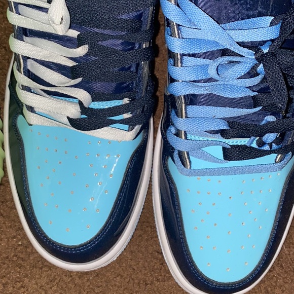 Jordan 1s main image 8